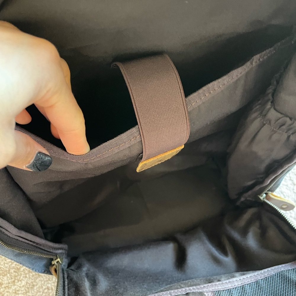 Vaschy leather laptop backpack - Picture 3 of 4